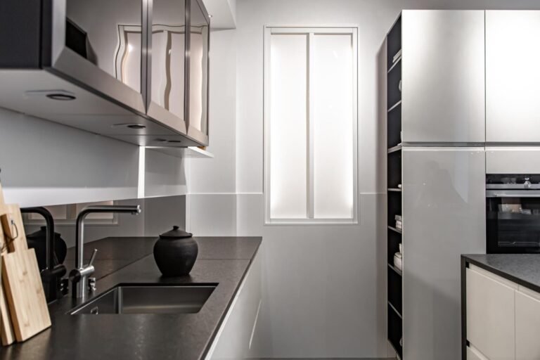 Modular Kitchens